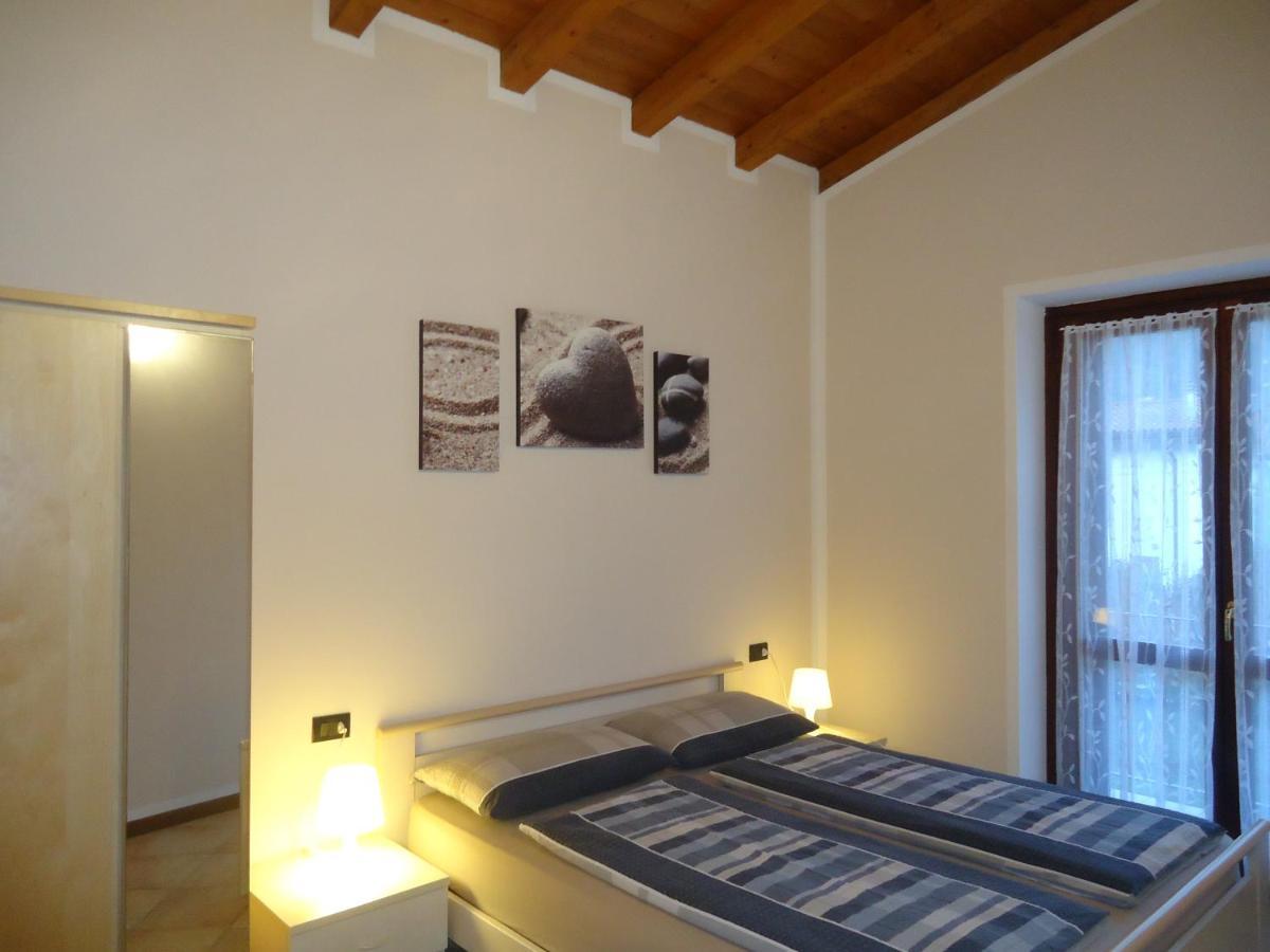 Casa Vittoria V1 Daire Crone Dış mekan fotoğraf