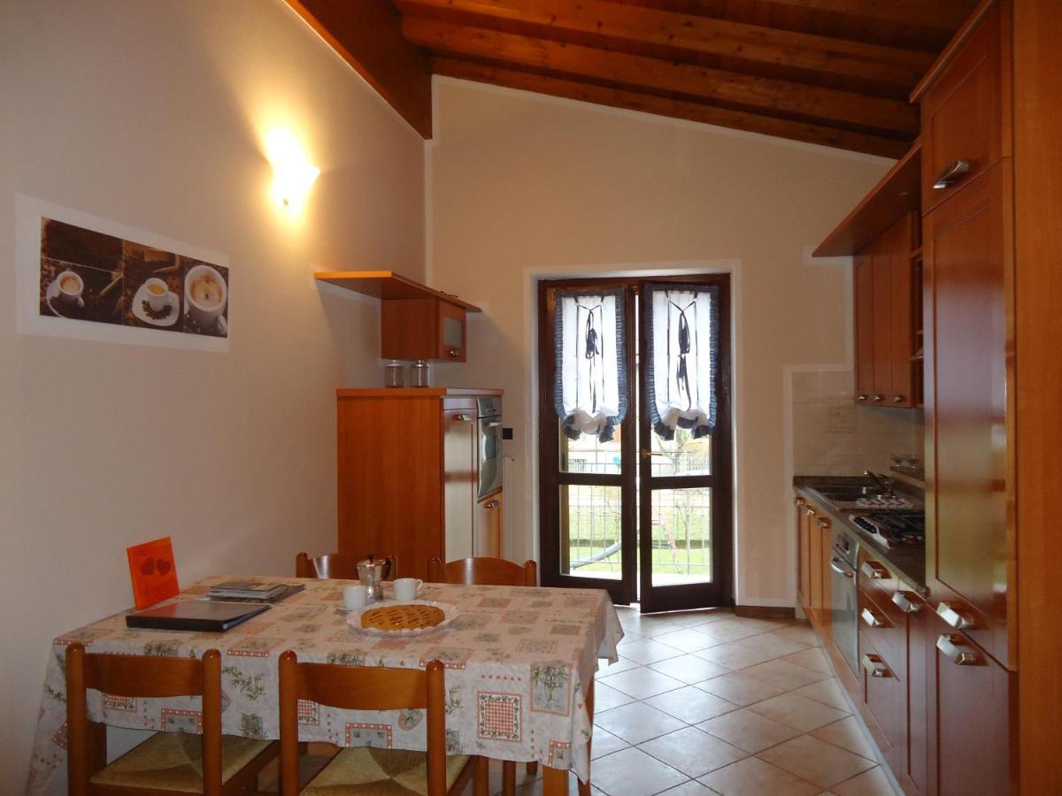 Casa Vittoria V1 Daire Crone Dış mekan fotoğraf