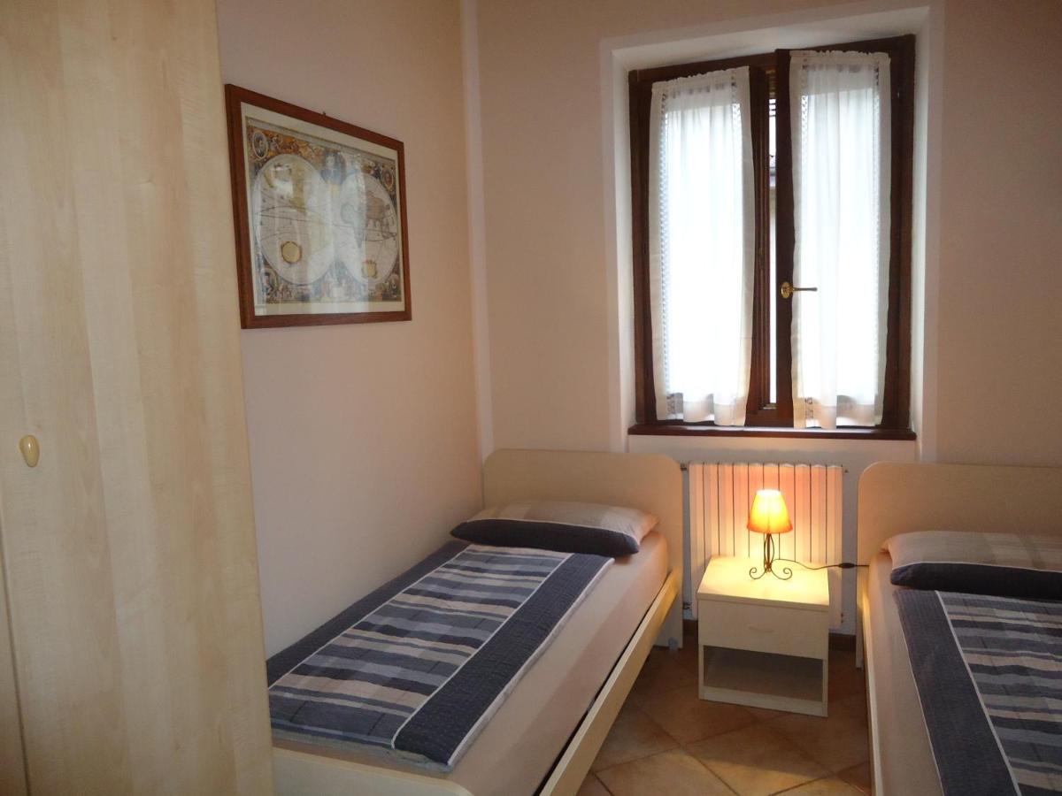 Casa Vittoria V1 Daire Crone Dış mekan fotoğraf